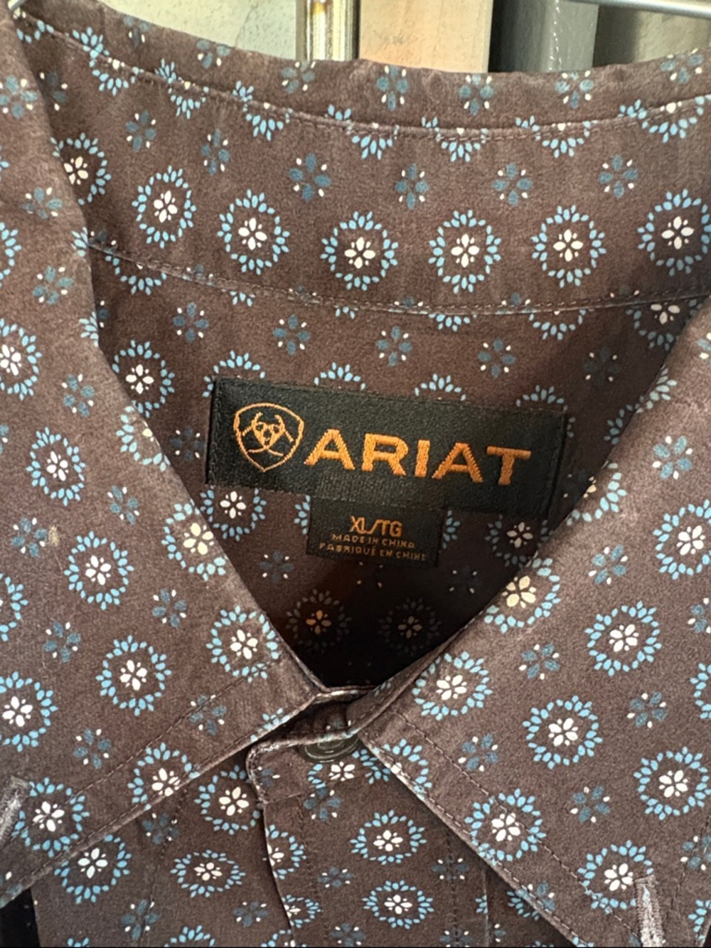 Ariat Men’s Brown Micro-Print Button-Up Shirt size xl - Picture 2 of 2